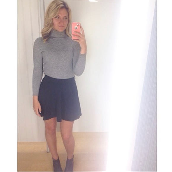 Vintage silk and nylon turtleneck - Picture 4 of 4